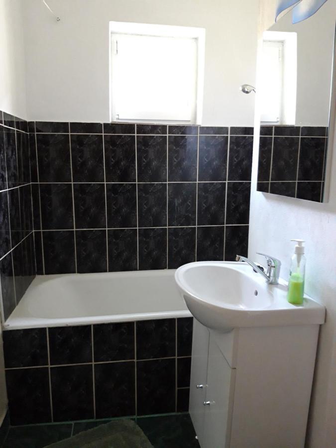 Apartament cu 1 dormitor